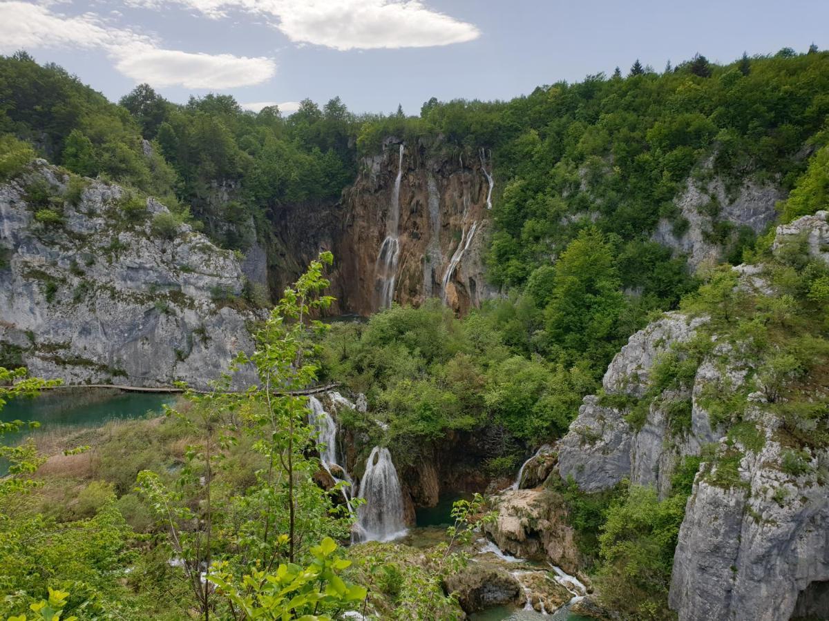 Plitvice Diamond Apartment โคเรนนิซา ภายนอก รูปภาพ