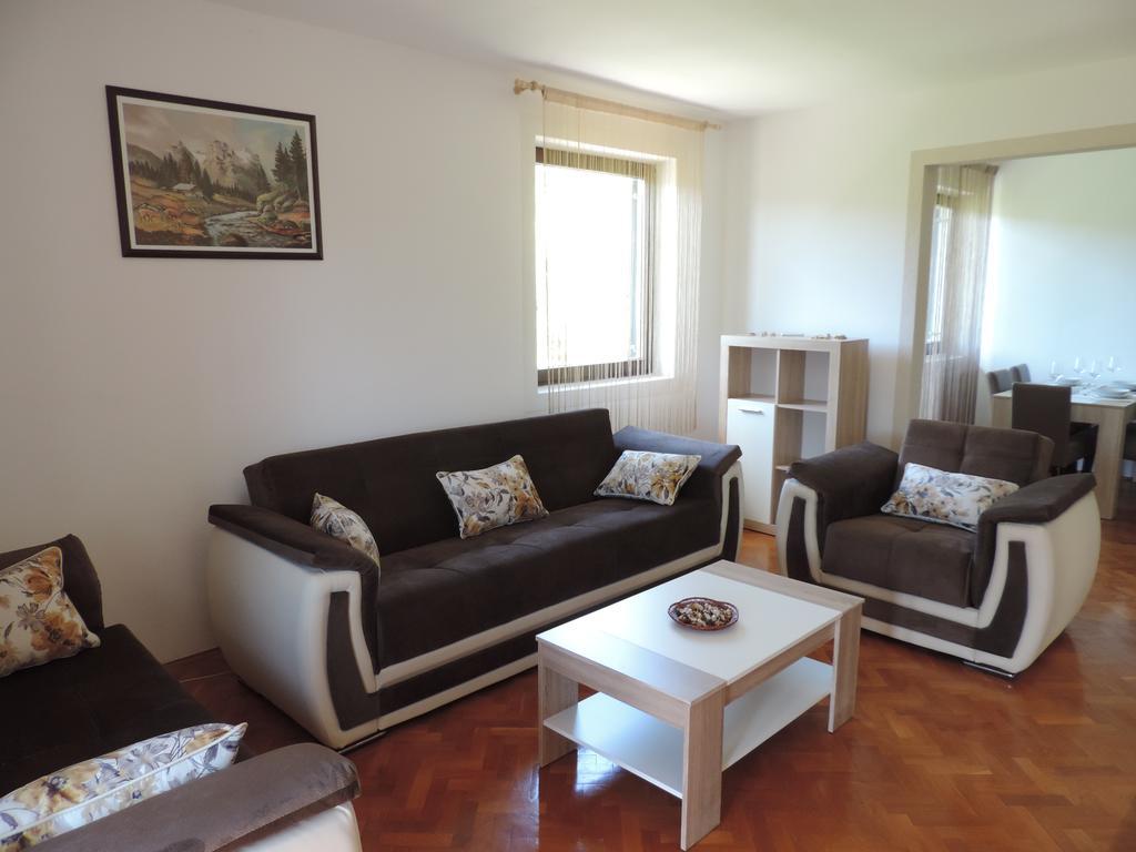 Plitvice Diamond Apartment โคเรนนิซา ภายนอก รูปภาพ
