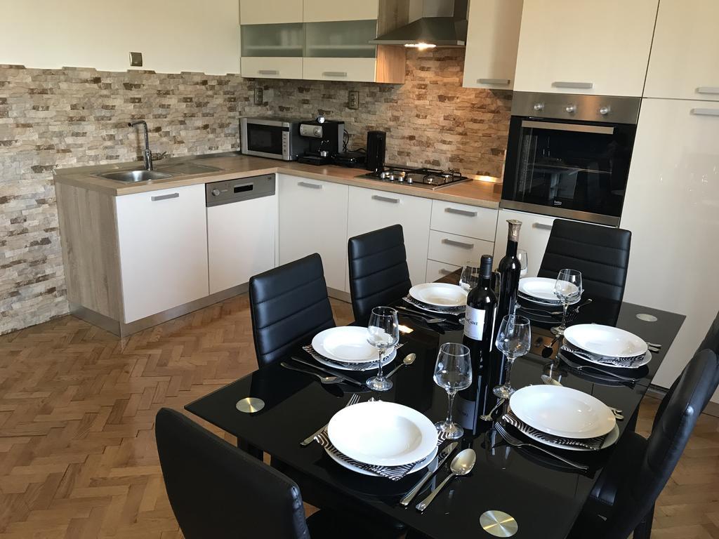 Plitvice Diamond Apartment โคเรนนิซา ภายนอก รูปภาพ
